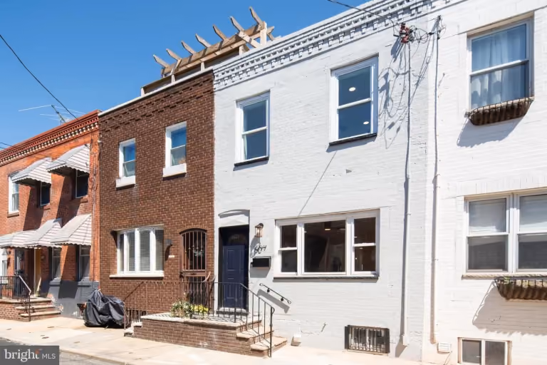 6xx Gerritt St — finished front exterior.