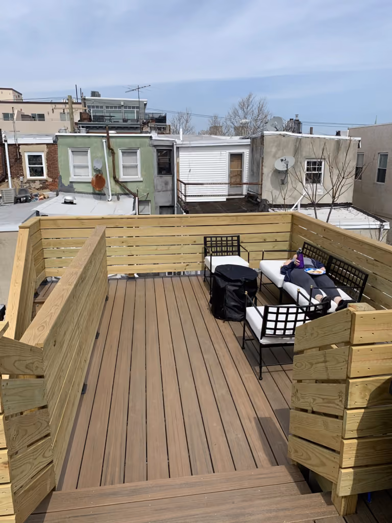 The finished deck, seating and pergola.
